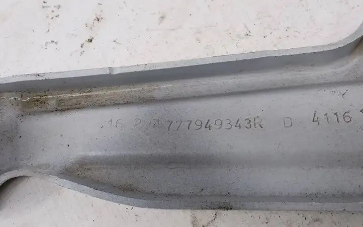 Dacia Dokker (2012 - 2021) 777949343R Средняя направляющая ролика раздвижной двери — фото 2