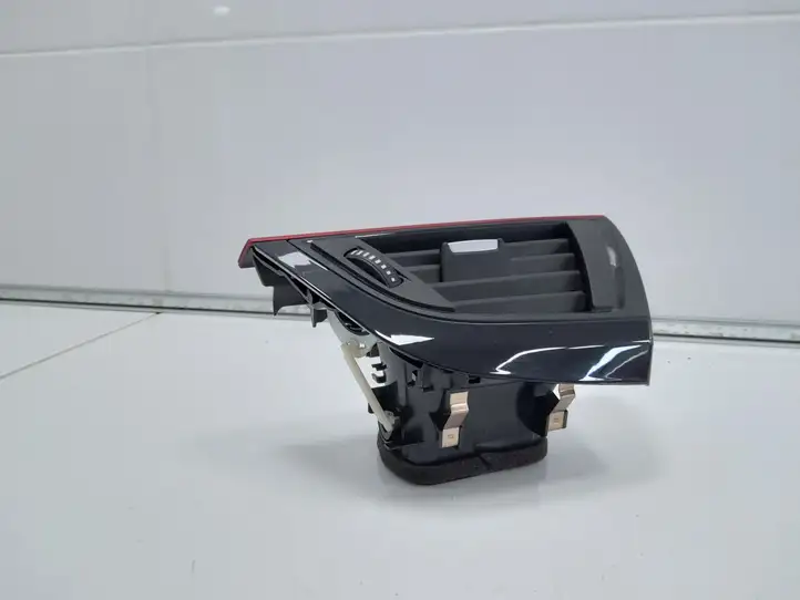 BMW 1 F20 F21 (2011 - 2019) 920535506 Боковой воздушный дефлектор — фото 3