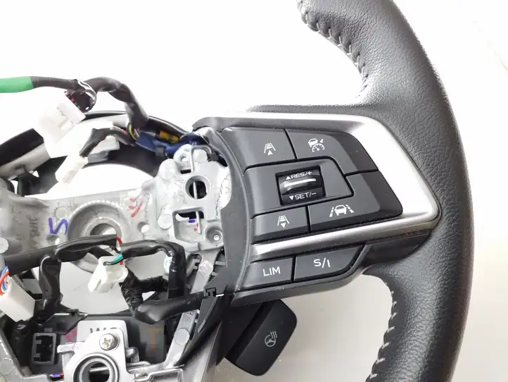 Subaru Forester SK (2018 - 2025) Руль — фото 3