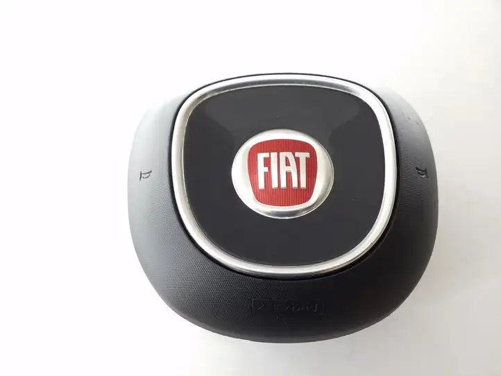 Fiat 500L (2013 - ) 07355786510 Подушка безопасности руля — фото 1