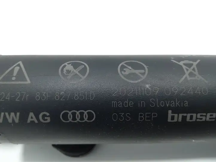 Audi Q3 F3 (2018 - ) 83F827851D Доводчик крышки багажника — фото 2