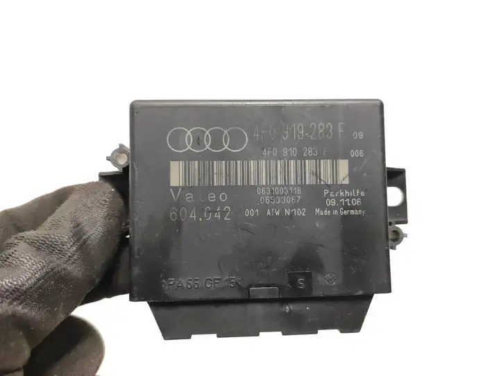 Audi Q7 4L (2005 - 2009) 4F0919283F Блок управления парктрониками — фото 5