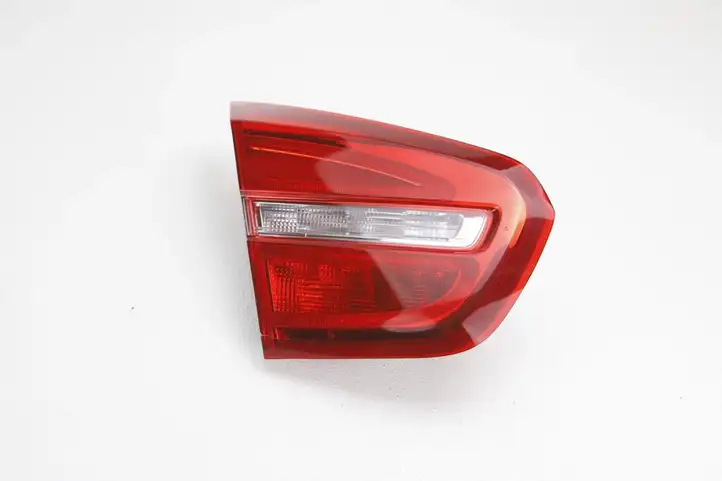 Mercedes-Benz GLA W156 (2013 - 2017) A1569061358 Задний фонарь в крышке багажника — фото 1