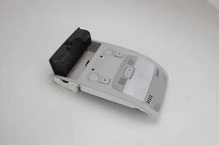 Audi A4 S4 B8 8K (2007 - 2011) 8T0947135A Передняя подсветка — фото 5