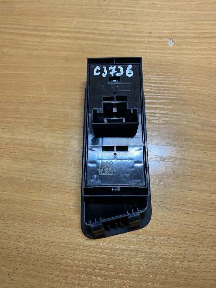 Volkswagen Golf VII (2013 - 2019) 5G0959857B Блок кнопок стеклоподъемников — фото 2