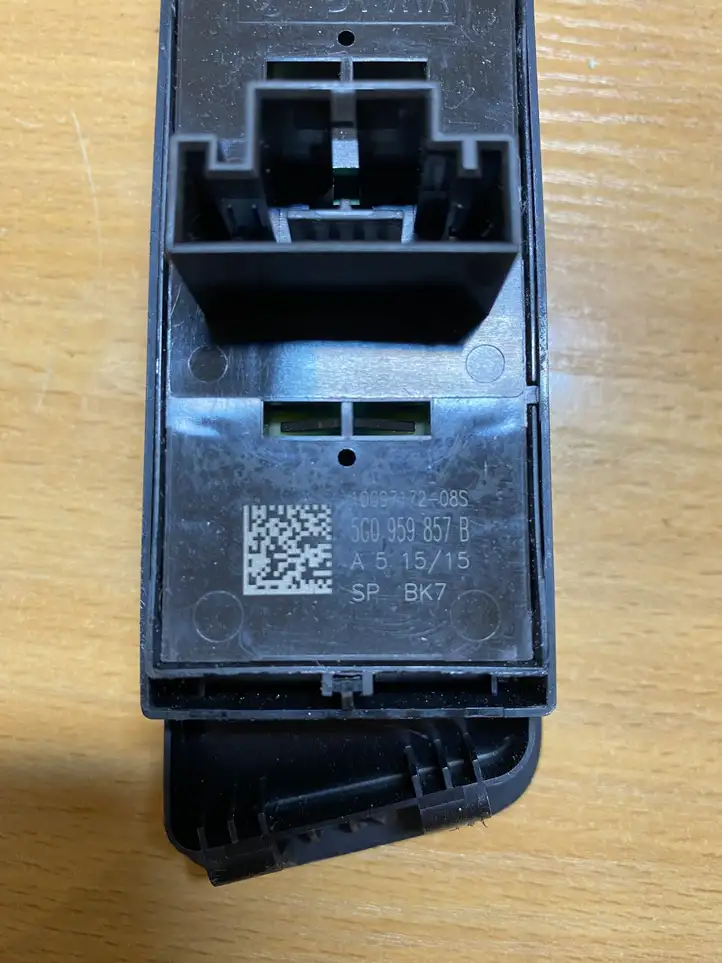 Volkswagen Golf VII (2013 - 2019) 5G0959857B Блок кнопок стеклоподъемников — фото 3