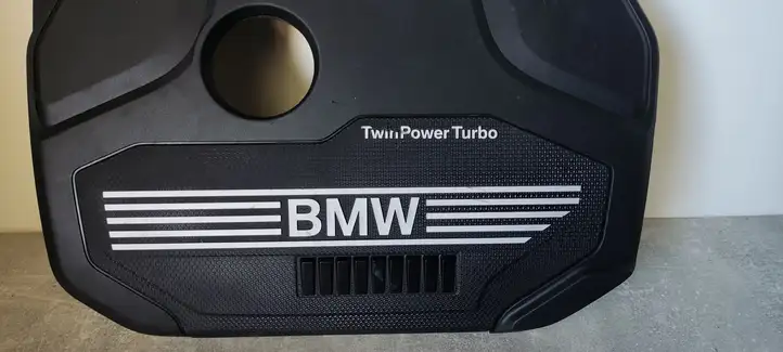 BMW X1 F48 F49 (2015 - 2022) 8656447 Крышка двигателя декоративная — фото 9