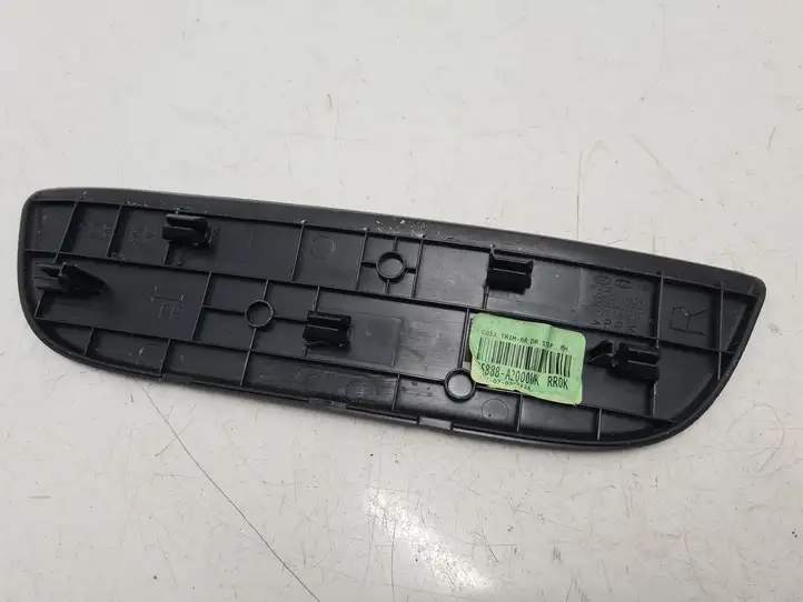 Kia Ceed (2015 - 2018) 85888A2000 Внутренняя отделка заднего порога — фото 2