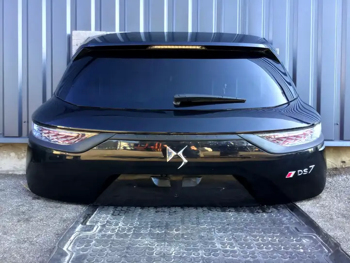 Citroen DS7 Crossback (2017 - ) Крышка багажника — фото 7