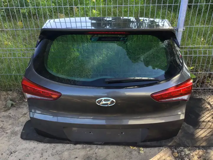 Hyundai Tucson TL (2015 - ) Крышка багажника — фото 1