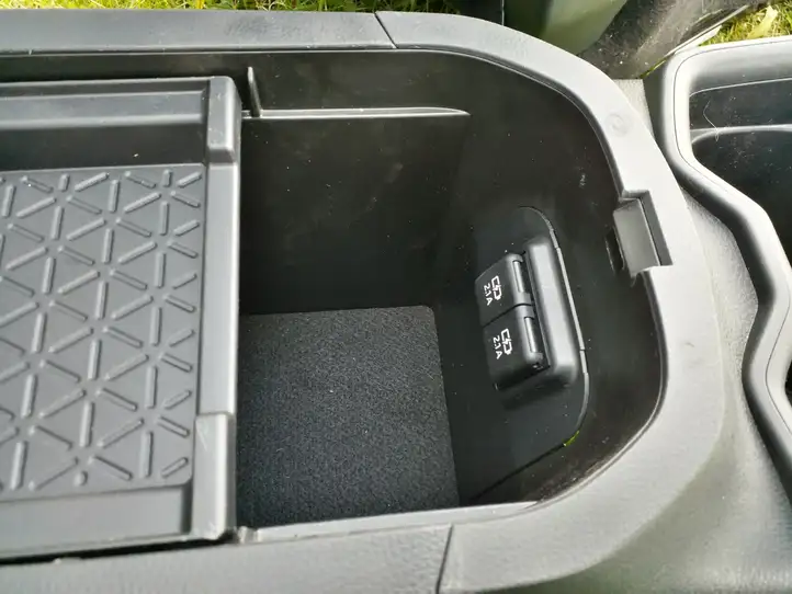 Toyota RAV 4 (XA50) (2018 - ) Комплект отделки дверей — фото 2
