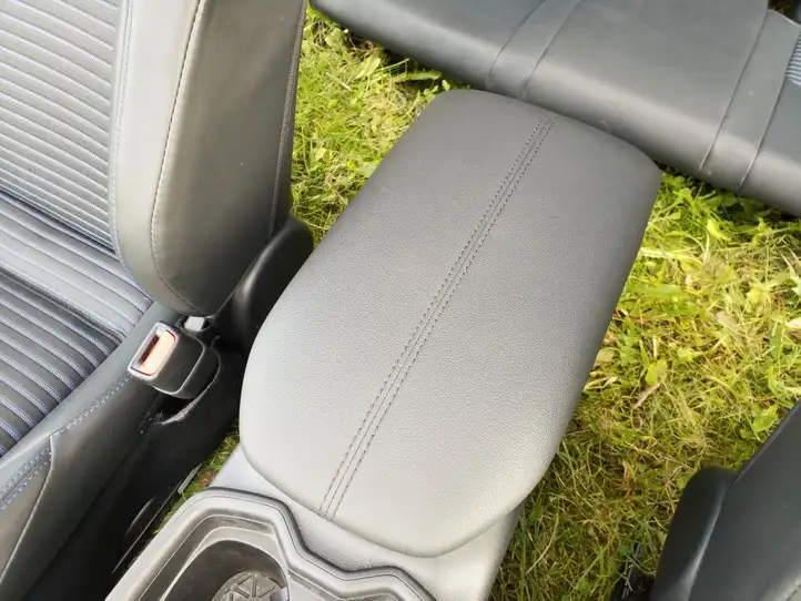 Toyota RAV 4 (XA50) (2018 - ) Комплект отделки дверей — фото 10