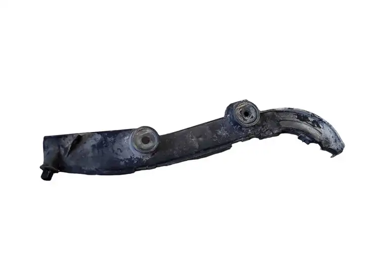Toyota Corolla Verso AR10 (2004 - 2009) 525760F010 Кронштейн заднего бампера — фото 1