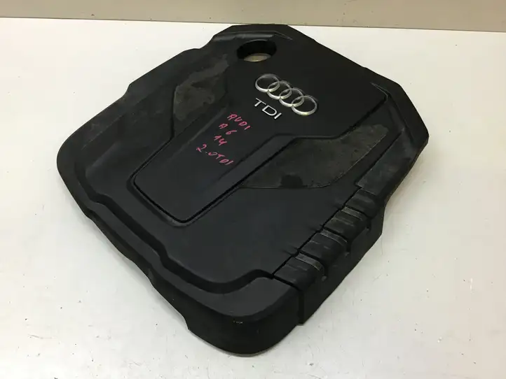 Audi A6 C7 (2011 - 2014) 04L103925 Крышка двигателя декоративная — фото 1