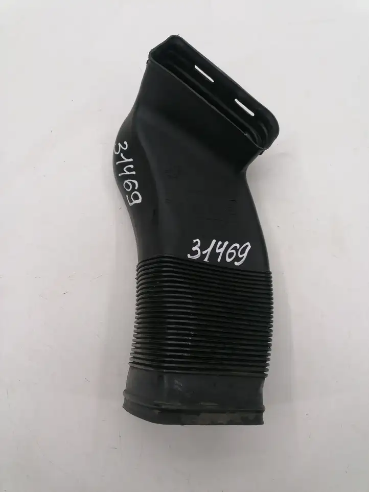 Audi A6 S6 C5 4B (2001 - 2004) 8D0129617E Детали воздухозаборника — фото 2