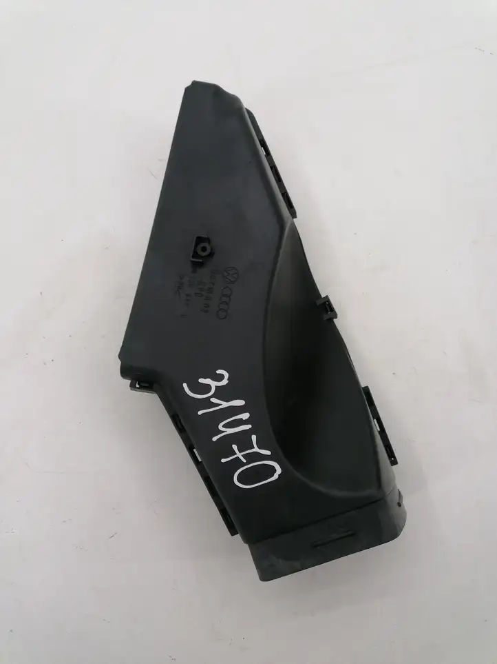 Audi A6 S6 C5 4B (2001 - 2004) 078129617E Детали воздухозаборника — фото 4