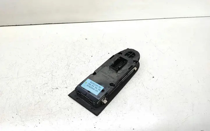 BMW 3 E90 E91 (2005 - 2012) 9132139 Кнопка стеклоподъемников — фото 2