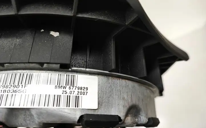 BMW 3 E90 E91 (2005 - 2012) 6779829 Подушка безопасности руля — фото 3