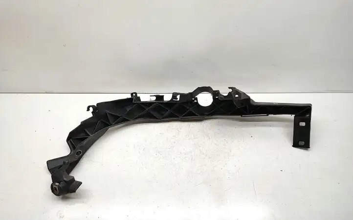 BMW 3 E90 E91 (2005 - 2012) 7116708 Кронштейн передней фары — фото 2