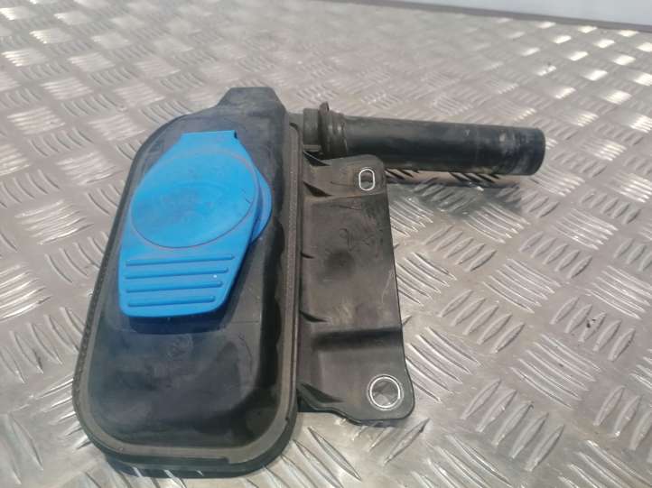 Audi Q5 (2008 - 2012)  8R0955452 Заливная горловина бака жидкости