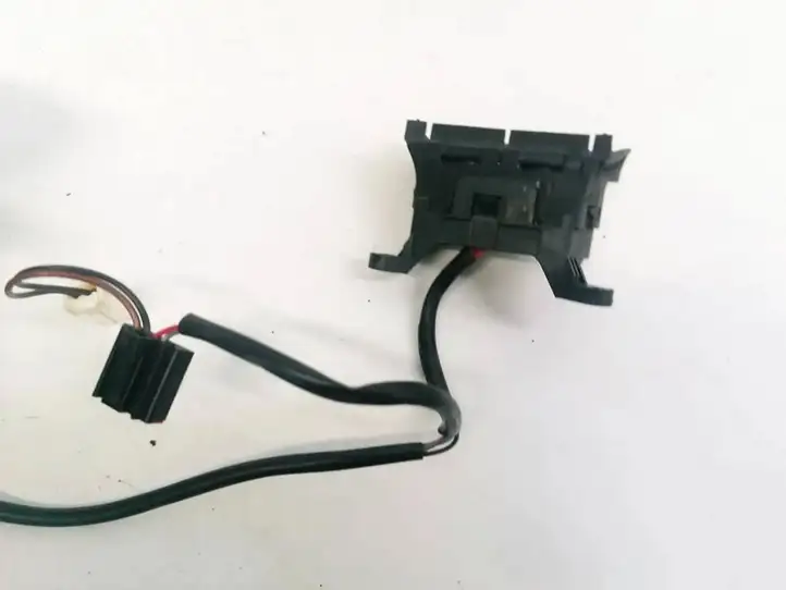 Ford Focus (2011 - 2015) 4M5T9E740AA Кнопки на рулевом колесе — фото 2