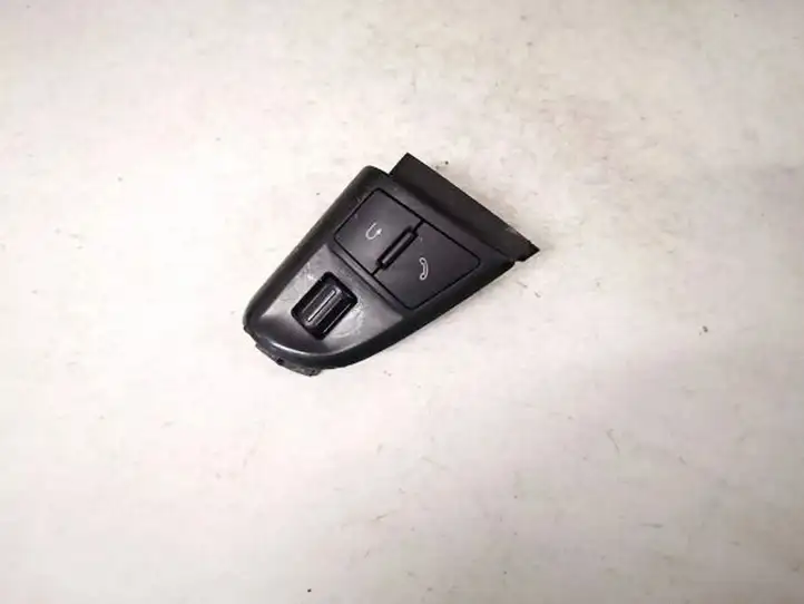 Skoda Octavia Mk2 (1Z) (2004 - 2013) 3t0959538e Кнопки на рулевом колесе — фото 1