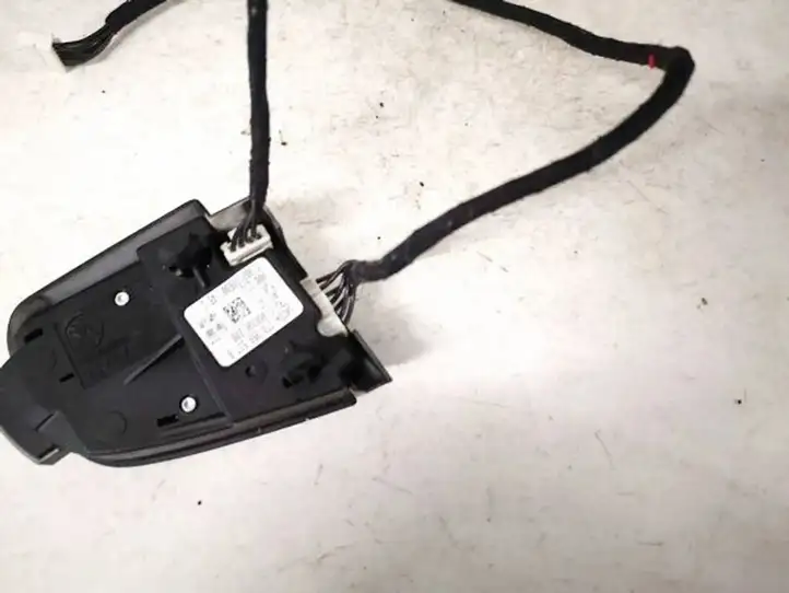 Skoda Octavia Mk2 (1Z) (2004 - 2013) 3t0959537b Кнопки на рулевом колесе — фото 3