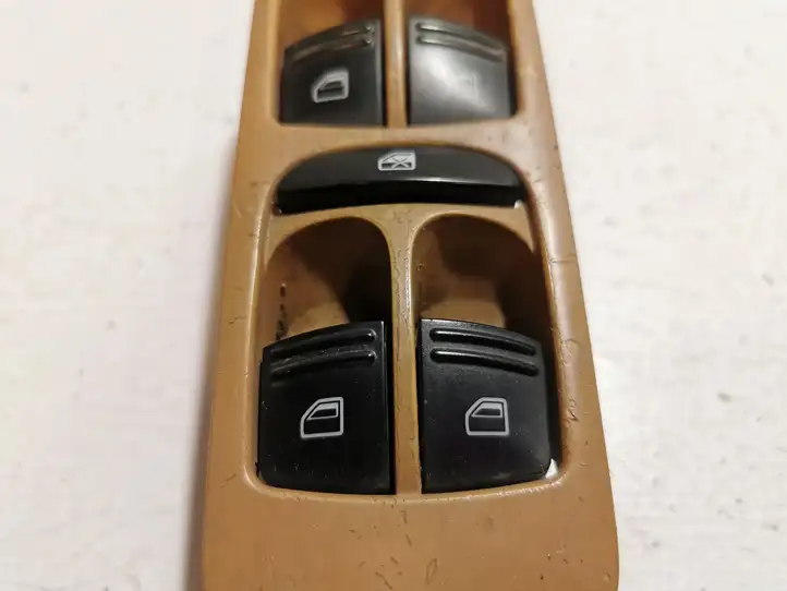 Porsche Cayenne (9PA) (2002 - 2010) 7L5959857A Кнопка стеклоподъемников — фото 2