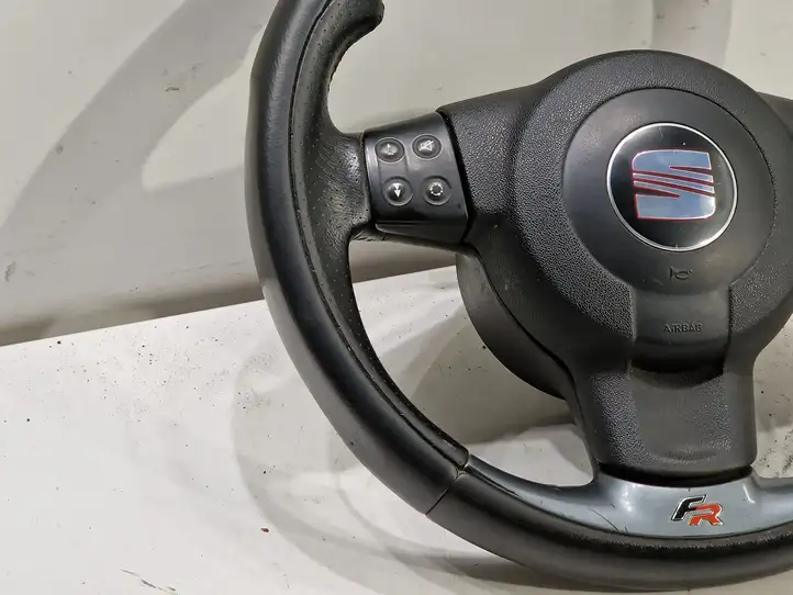 Seat Leon (1P) (2005 - 2012) Руль — фото 4