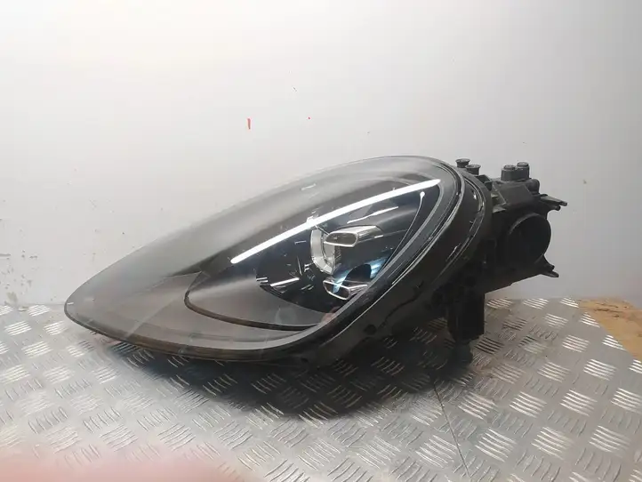 Porsche Cayenne (9Y0 9Y3) (2018 - ) 9Y0941031R Передняя фара — фото 2
