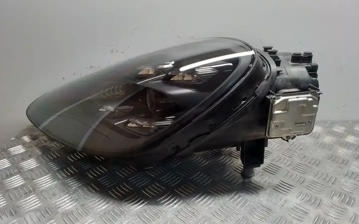 Porsche Cayenne (9Y0 9Y3) (2018 - ) 9Y0941035L Передняя фара — фото 3