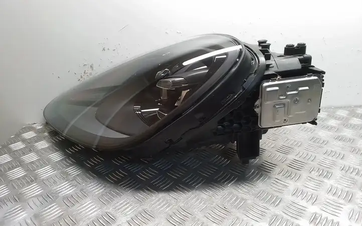 Porsche Cayenne (9Y0 9Y3) (2018 - ) 9Y0941033AB Передняя фара — фото 3