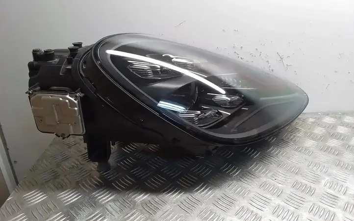 Porsche Cayenne (9Y0 9Y3) (2018 - ) 9Y0941036L Передняя фара — фото 2