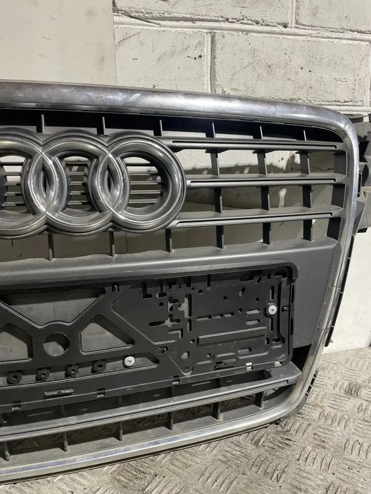 Audi A4 S4 B8 8K (2007 - 2011) 8K0853651 Передняя решетка — фото 6