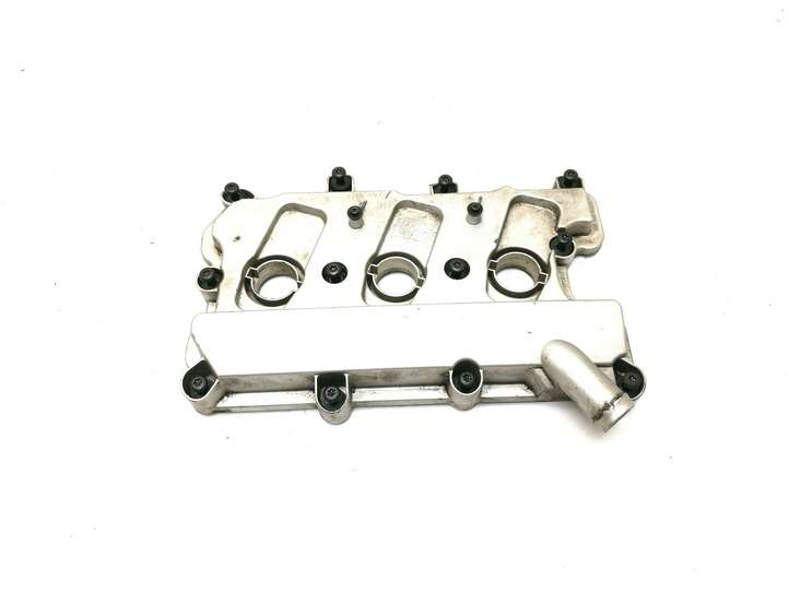 Audi A4 (2011 - 2015)  06E103472N Крышка головки