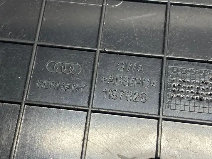 Audi A8 S8 D4 4H (2013 - 2017) 1197829 Прочие детали салона — фото 8