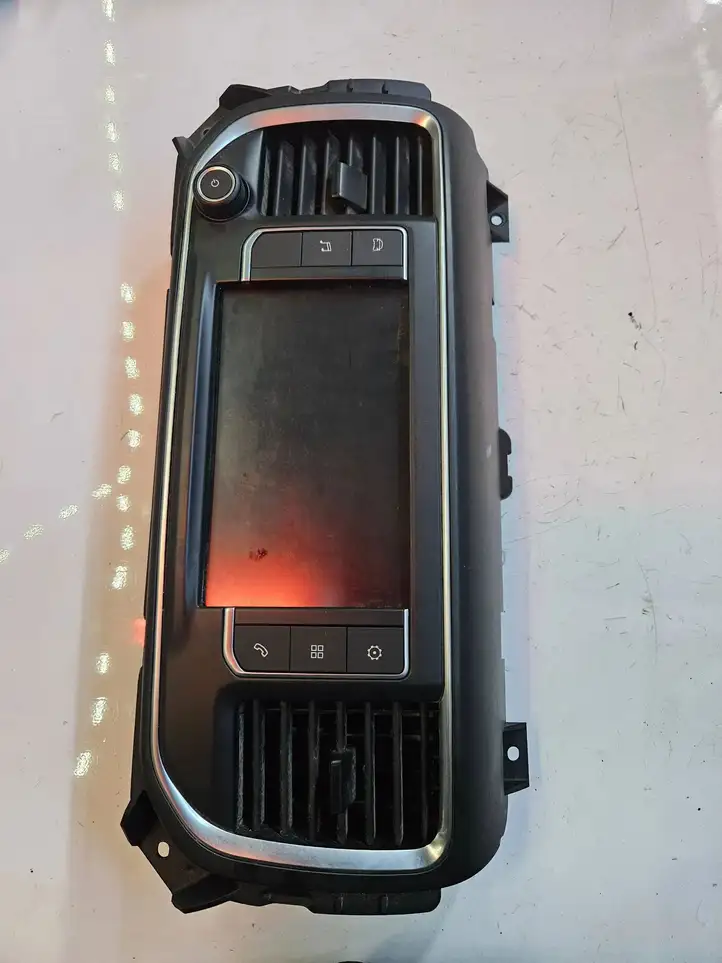 Opel Vivaro (2019 - ) 9831665880 Дисплей — фото 6