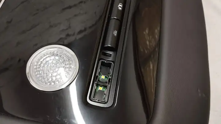 Bentley Flying Spur (2013 - 2019) 3w5868069 Задняя подсветка — фото 2