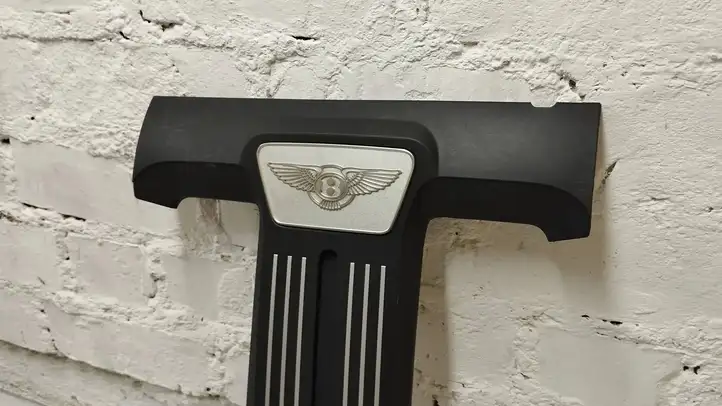 Bentley Flying Spur (2013 - 2019) 07c103925a Крышка двигателя декоративная — фото 8