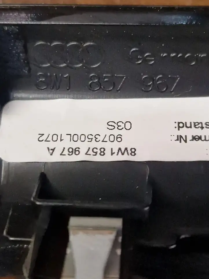 Audi A4 S4 B9 (2015 - 2019) 8W1857967A Отделка внутренней панели салона — фото 3