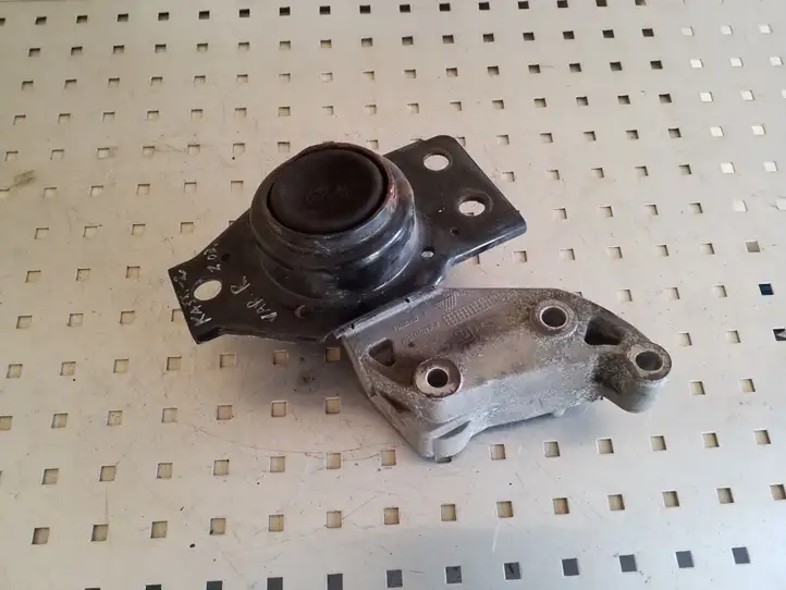Nissan Qashqai (2010 - 2013) F6036100E Кронштейн двигателя — фото 4