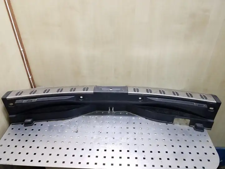 Nissan Qashqai (2010 - 2013) 84992EY10A Прочая отделка багажника — фото 1