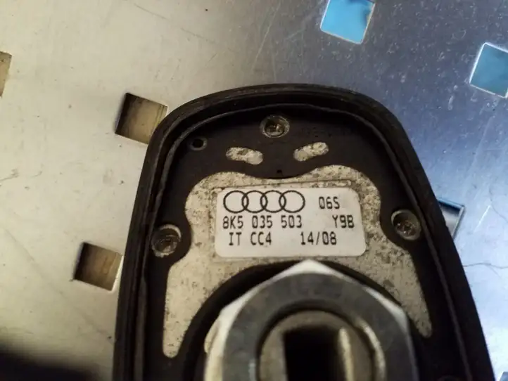 Audi A4 S4 B8 8K (2007 - 2011) 8K5035503 GPS антенна — фото 2