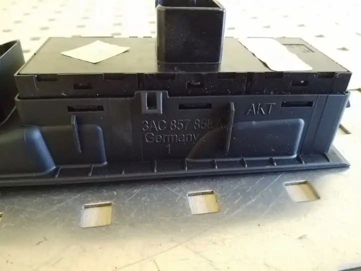 Volkswagen PASSAT B7 (2011 - 2014) 3AC868348D Кнопка стеклоподъемников — фото 4