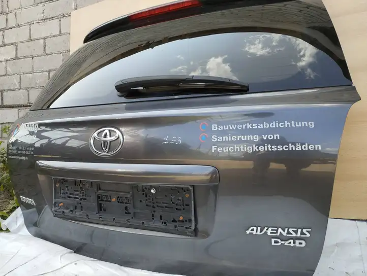 Toyota Avensis T250 (2006 - 2009) Крышка багажника — фото 2