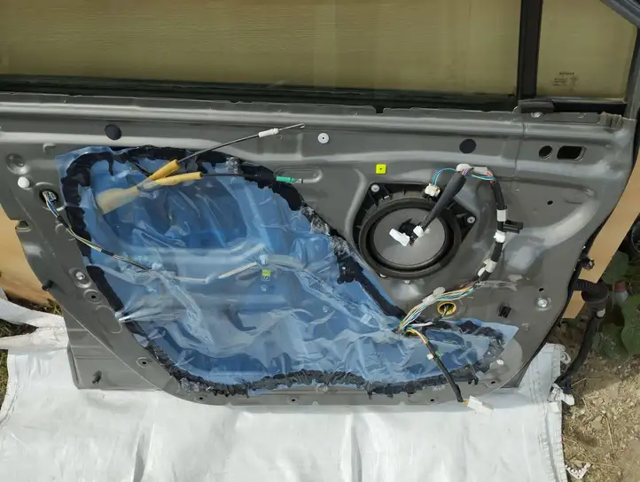 Toyota Corolla Verso E121 (2004 - 2007) Дверь — фото 3