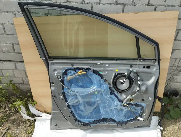 Toyota Corolla Verso E121 (2004 - 2007) Дверь — фото 4