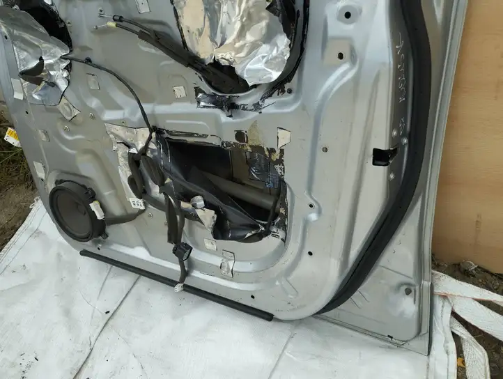 Chevrolet Captiva (2006 - 2011) Дверь — фото 5