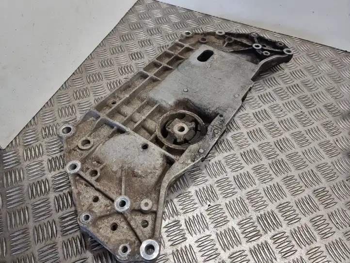 Volkswagen Caddy (2004 - 2010) 1K0199369G Передняя балка подвески — фото 1
