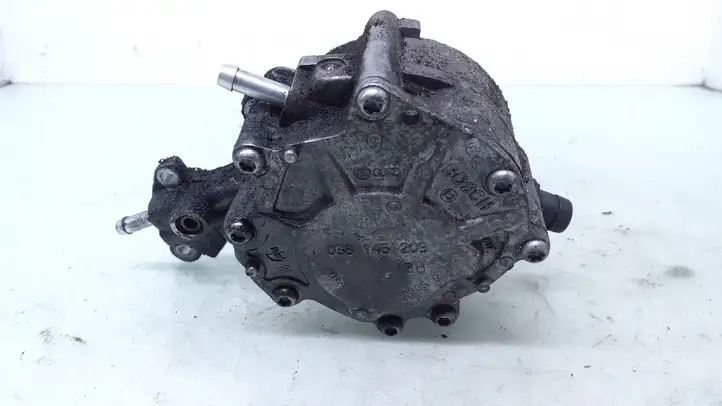 Audi A3/S3 8P (2004 - 2008) 038145209 Топливный насос — фото 1
